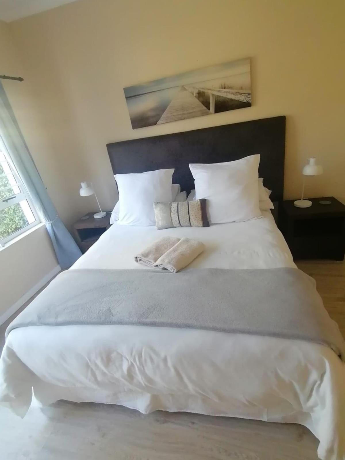 Jenvey House Selfcatering Apartments & Bnb Port Elizabeth Exterior foto